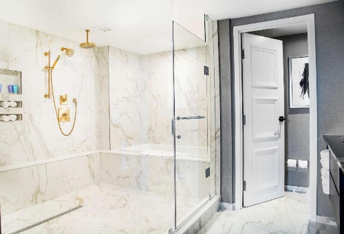 The Yorkville Royal Sonesta Hotel Toronto image 9