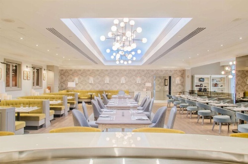 The Yorkville Royal Sonesta Hotel Toronto image 8